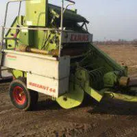 Пресс-подборщик CLAAS ROLLANT 44